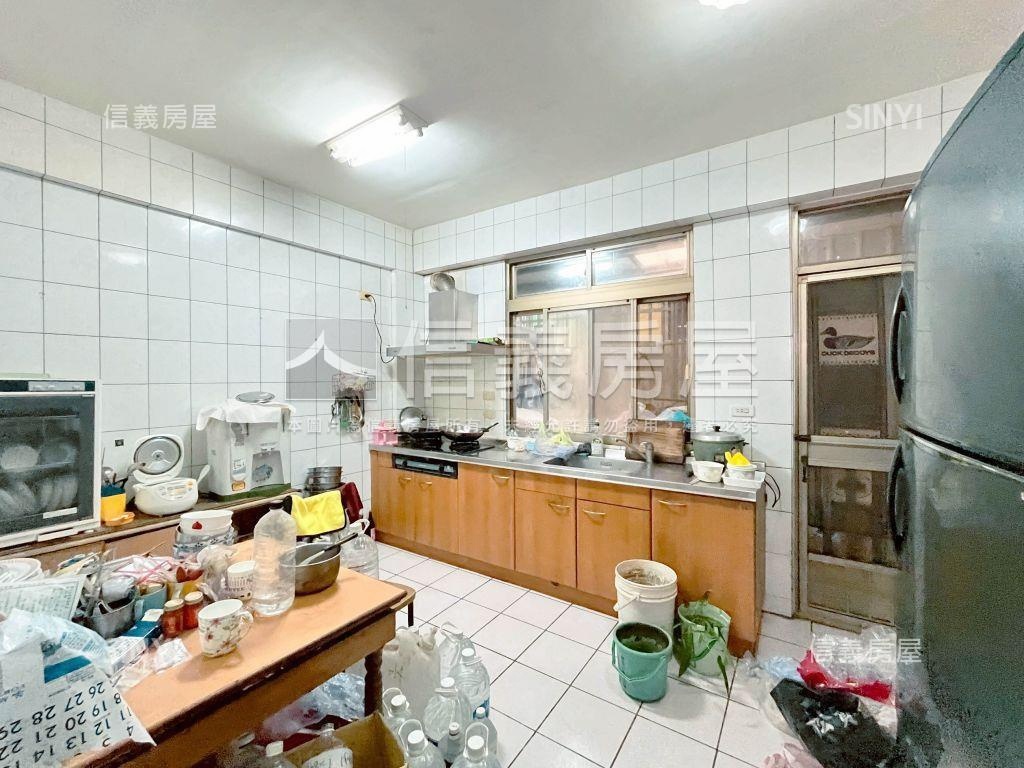 ★東海商圈朝南溫馨透天房屋室內格局與周邊環境