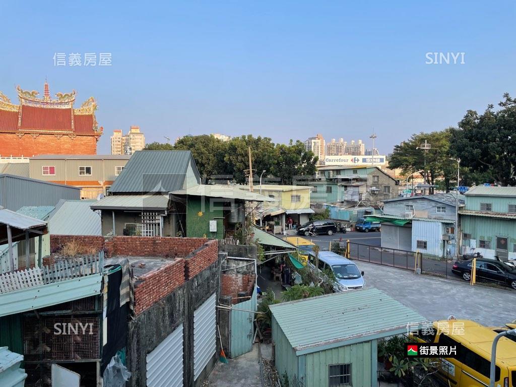 近輕軌站河川街透天Ｂ房屋室內格局與周邊環境