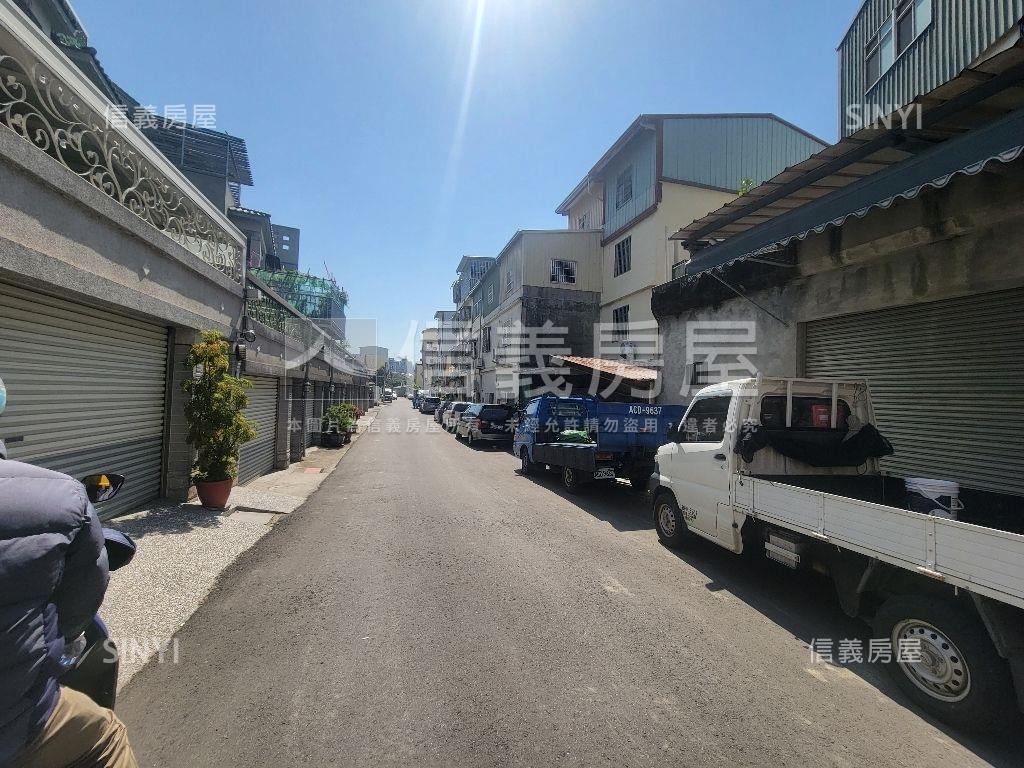 水玥新光社區電梯美墅房屋室內格局與周邊環境