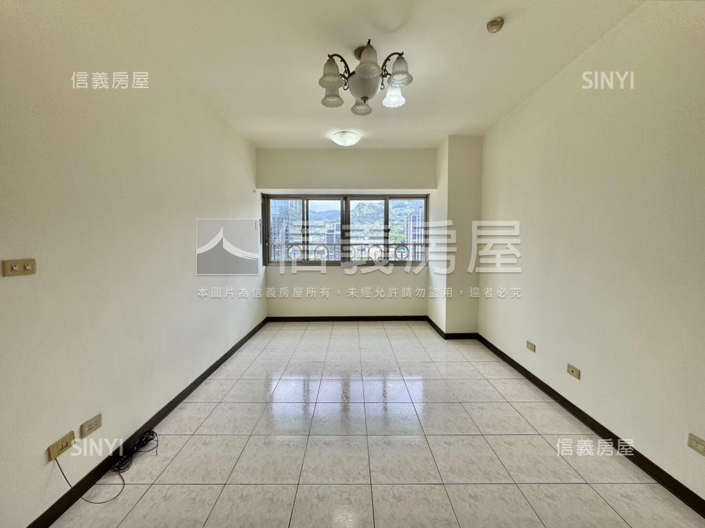 板南線福利國三房車位房屋室內格局與周邊環境