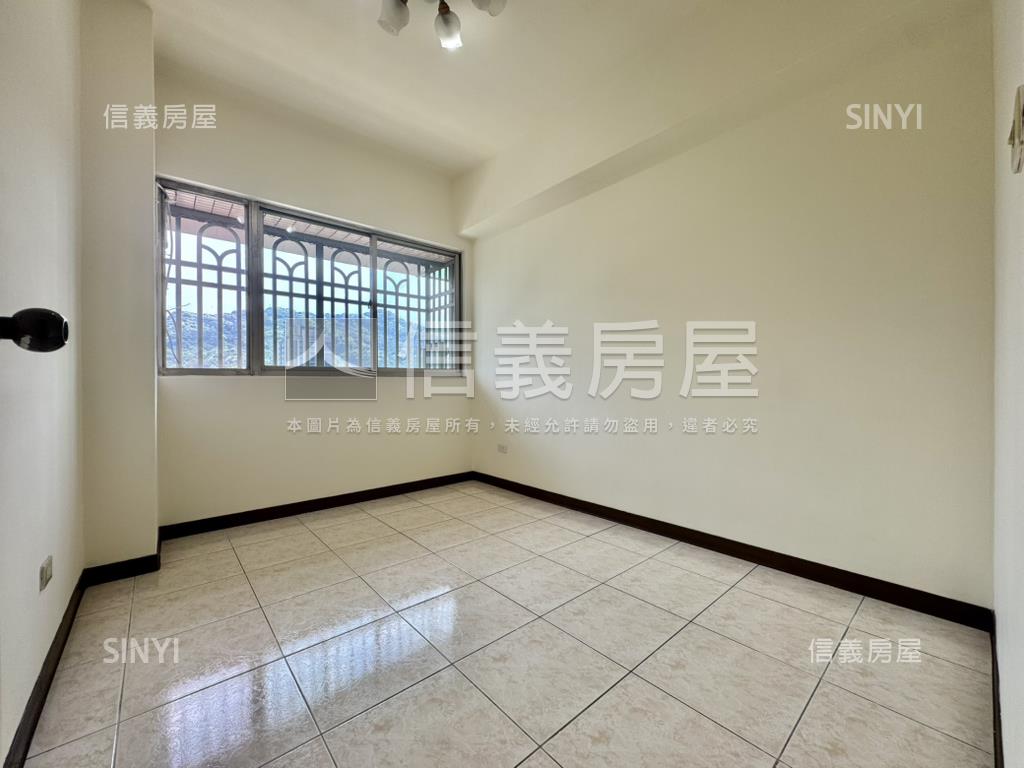 板南線福利國三房車位房屋室內格局與周邊環境