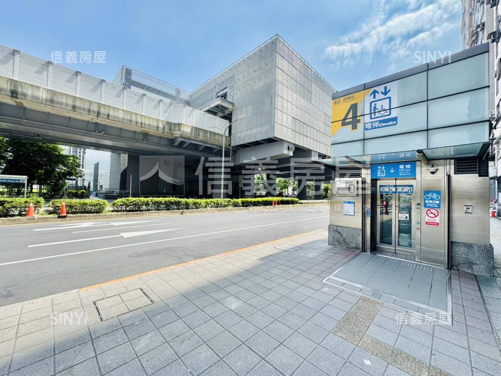 板南線福利國三房車位房屋室內格局與周邊環境