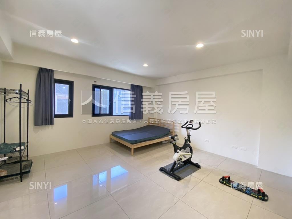 大面寬百坪電梯透天房屋室內格局與周邊環境