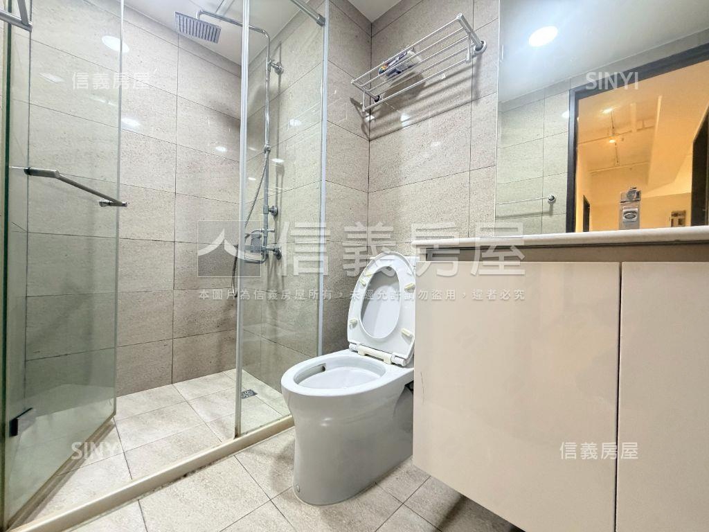 十期勝美樹裝潢三房車位房屋室內格局與周邊環境