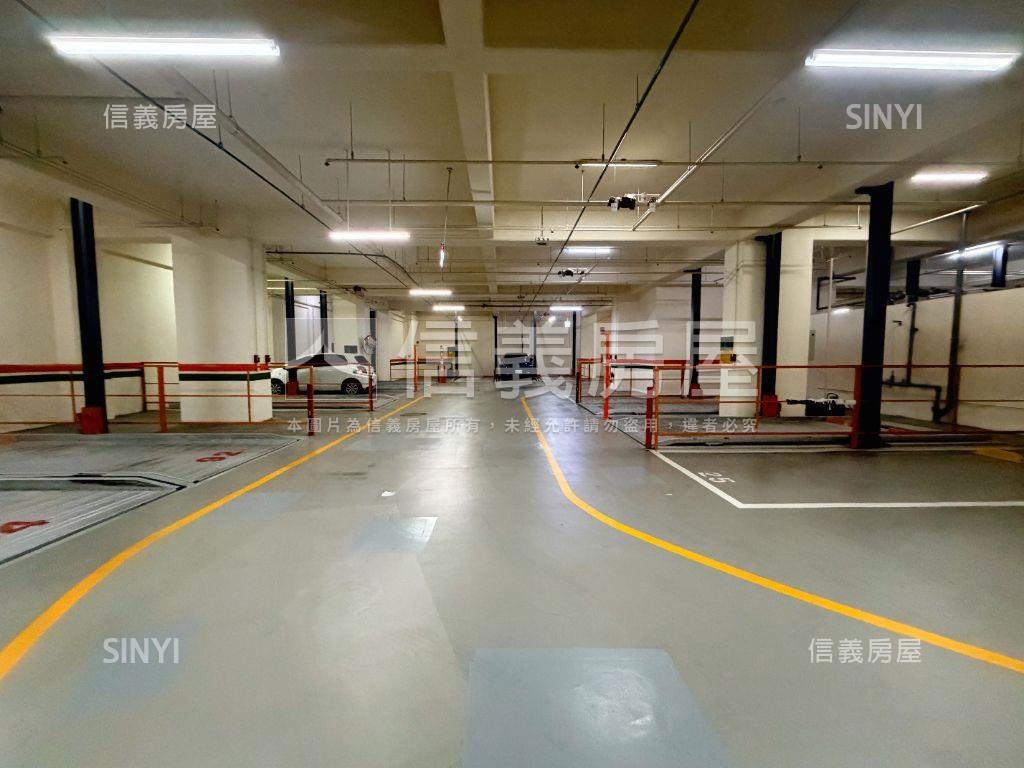 十期勝美樹裝潢三房車位房屋室內格局與周邊環境