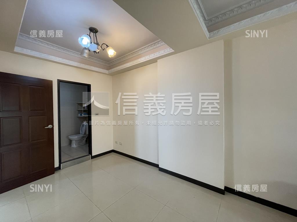 富國路大墅雲集三角窗透店房屋室內格局與周邊環境