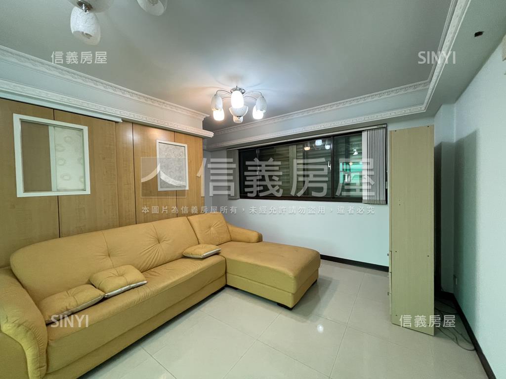 富國路大墅雲集三角窗透店房屋室內格局與周邊環境