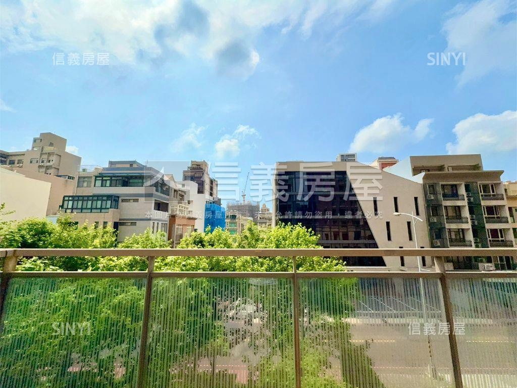 德鑫御園｜大三房雙車位房屋室內格局與周邊環境