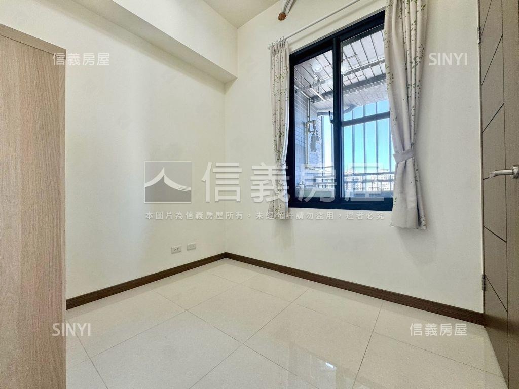 巨人高樓採光三房房屋室內格局與周邊環境