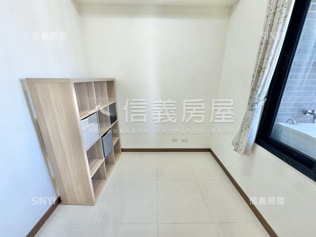 巨人高樓採光三房房屋室內格局與周邊環境