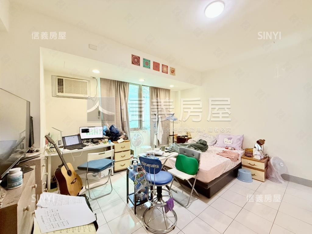 區公所精裝大四房頂加房屋室內格局與周邊環境