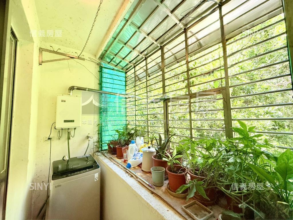 區公所精裝大四房頂加房屋室內格局與周邊環境