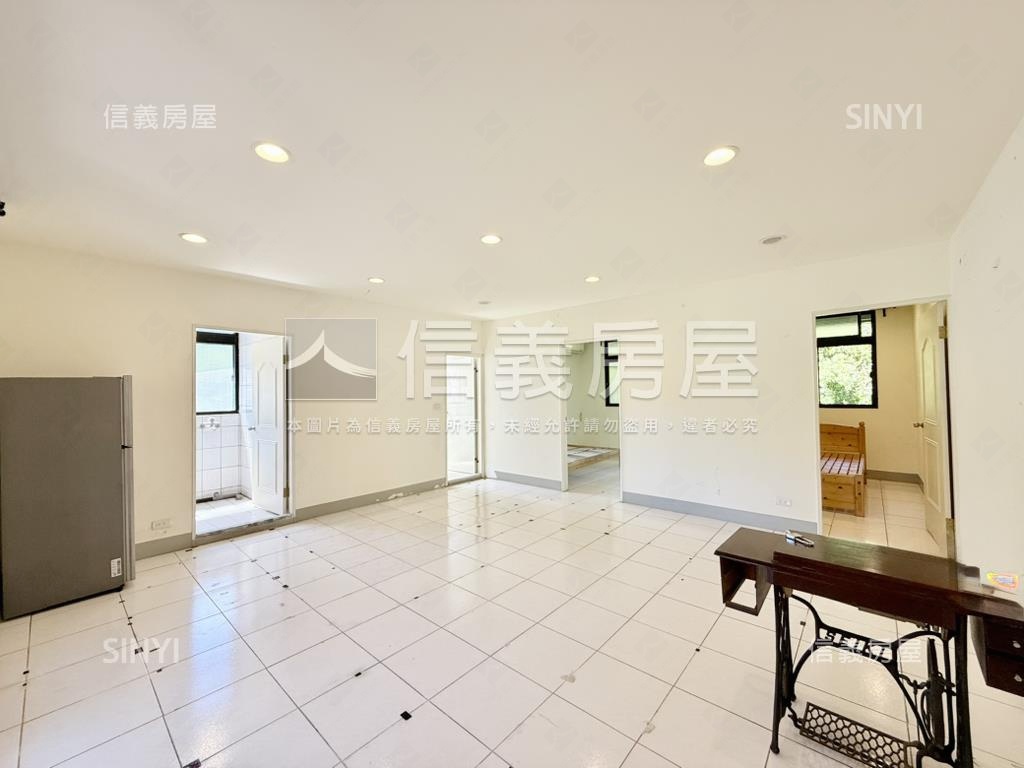 區公所精裝大四房頂加房屋室內格局與周邊環境