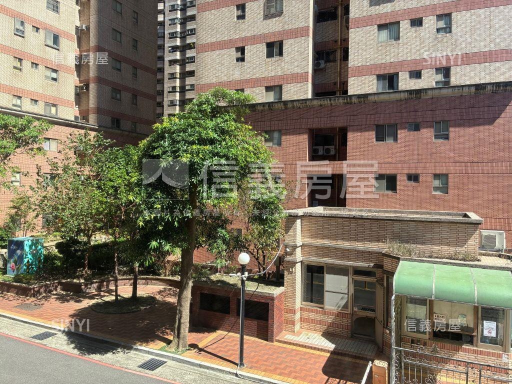 荷蘭村房屋室內格局與周邊環境