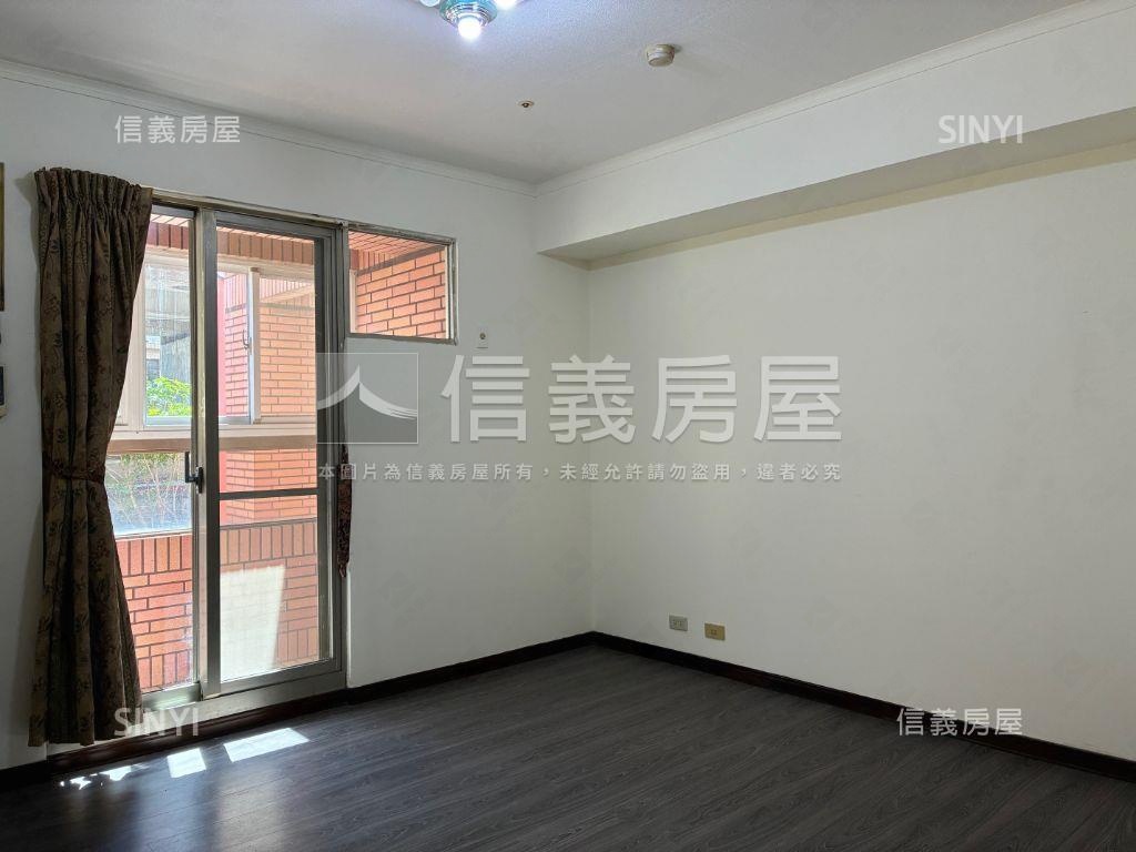 荷蘭村房屋室內格局與周邊環境