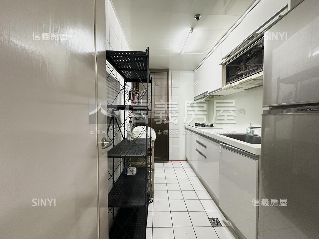 近林口鬧區三房房屋室內格局與周邊環境