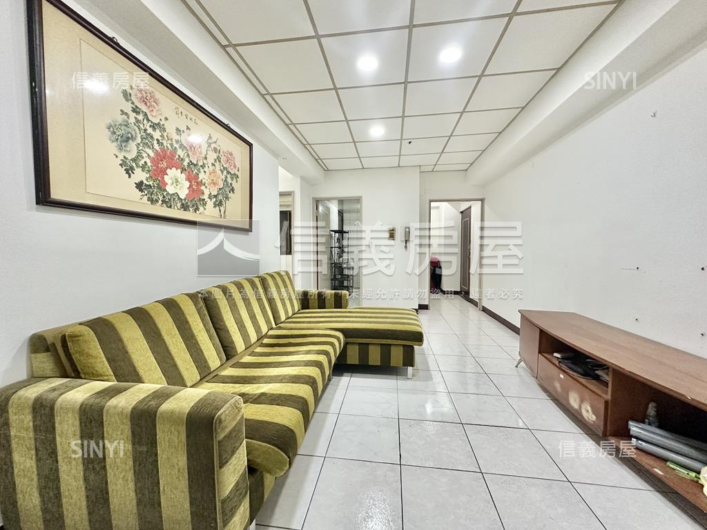 近林口鬧區三房房屋室內格局與周邊環境