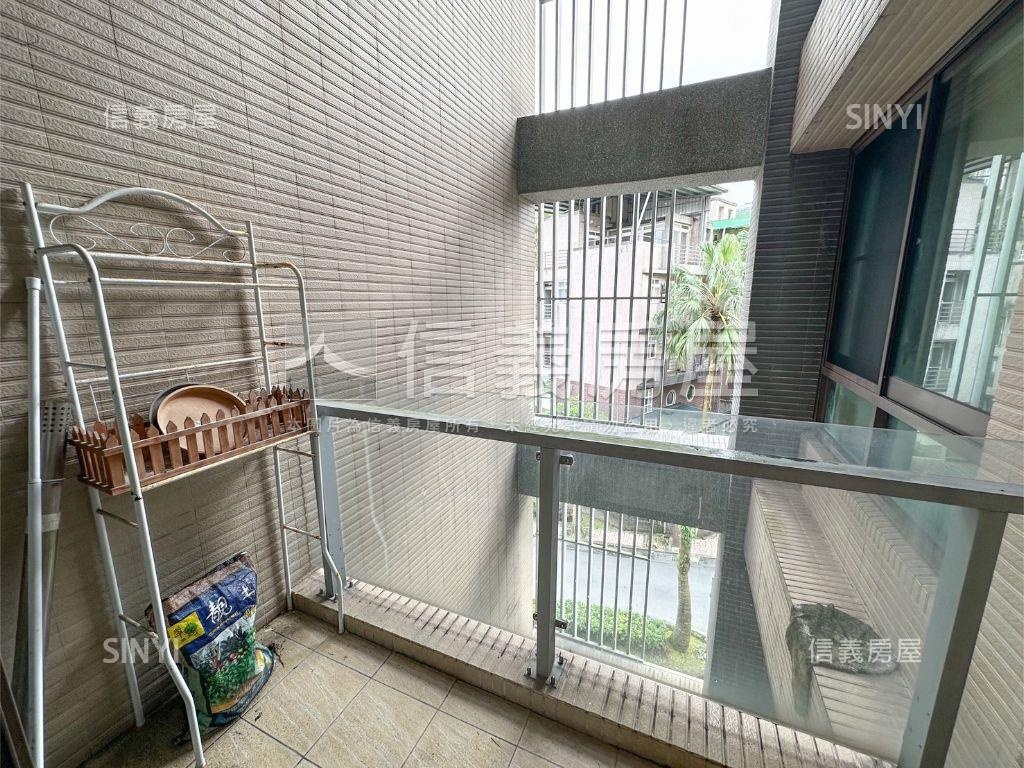 優質綠葉成家三房雙車位房屋室內格局與周邊環境