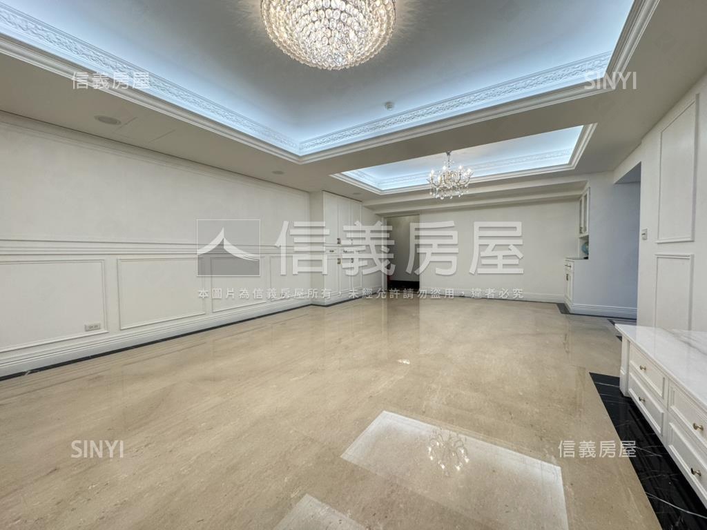 國際名紳房屋室內格局與周邊環境