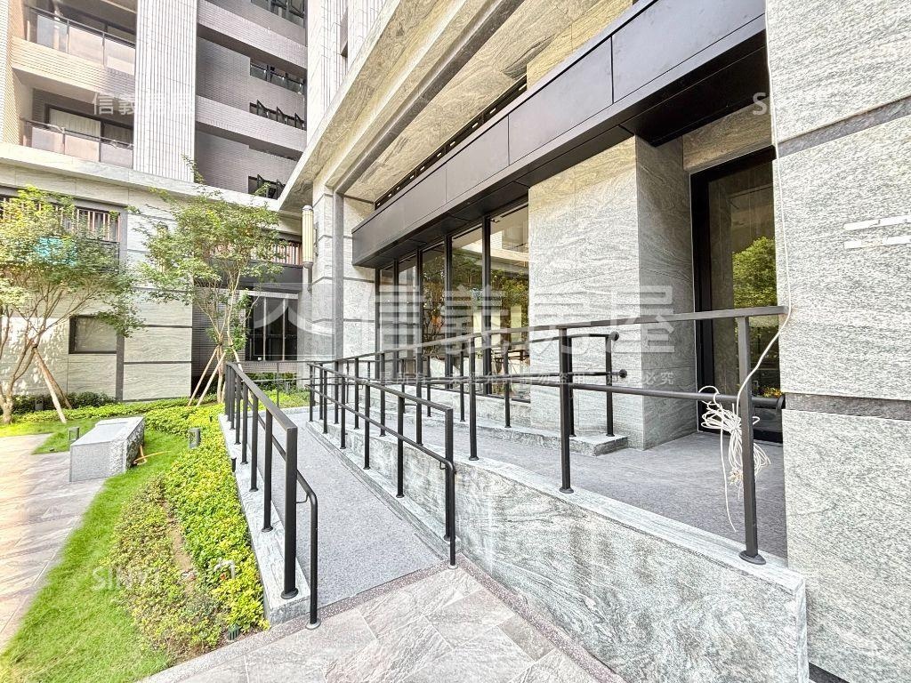 聚佳大值兩房兩衛平車房屋室內格局與周邊環境