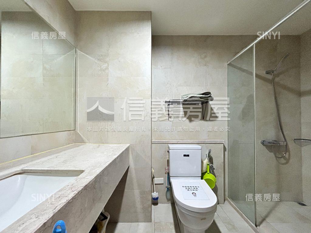 八期久樘大四房Ｂ１車位房屋室內格局與周邊環境