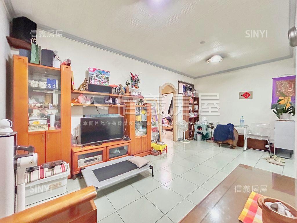 萬安街溫馨雅緻二樓房屋室內格局與周邊環境
