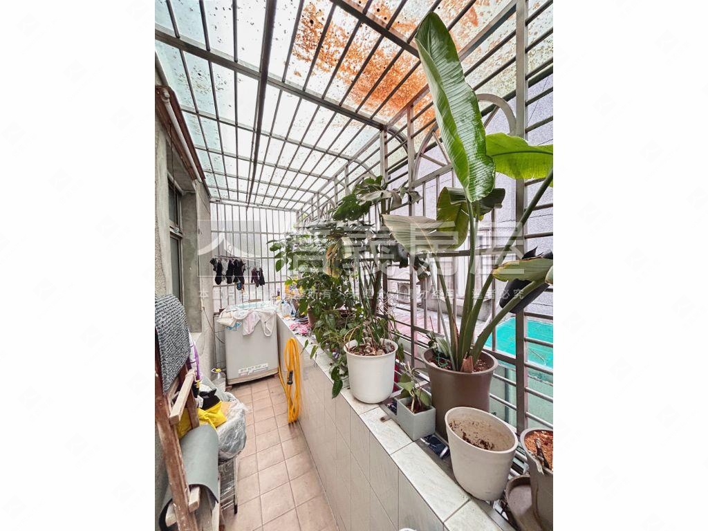 萬安街溫馨雅緻二樓房屋室內格局與周邊環境