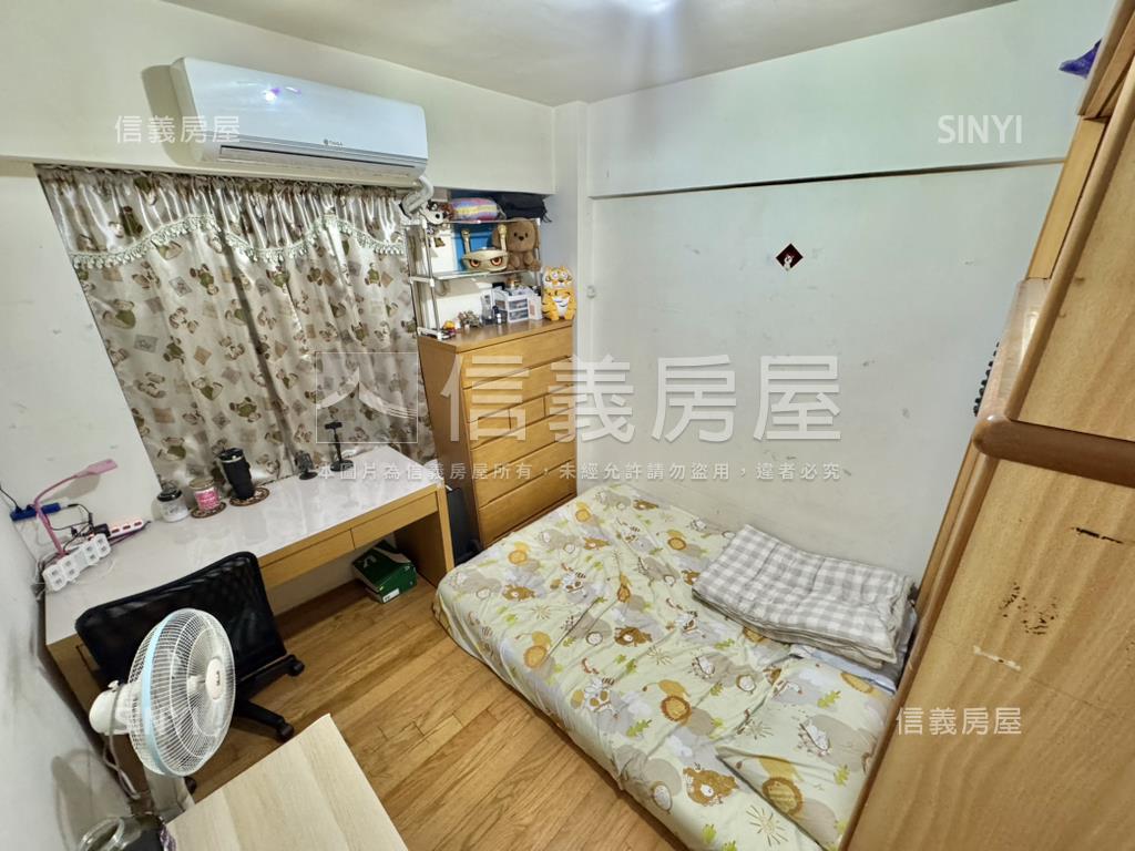 專任台北京城方正三房房屋室內格局與周邊環境