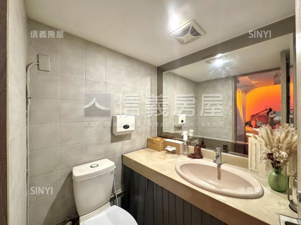 忠孝復興精美高樓住辦房屋室內格局與周邊環境