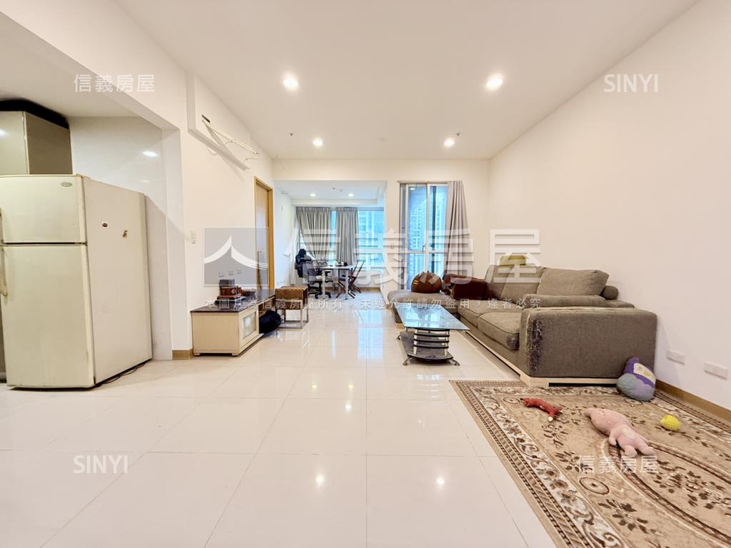 四季之旅大三房車位房屋室內格局與周邊環境