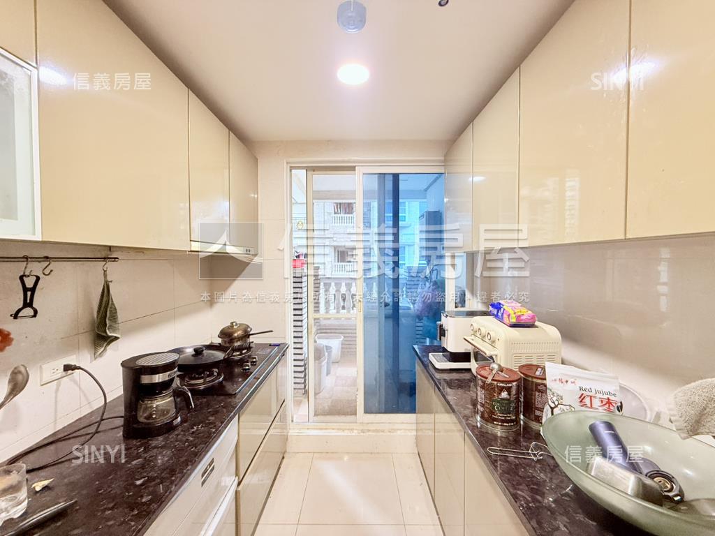 四季之旅大三房車位房屋室內格局與周邊環境