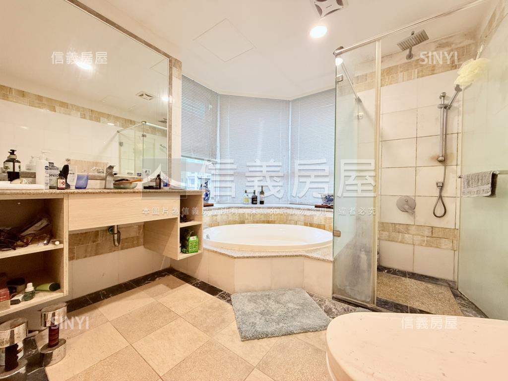 四季之旅大三房車位房屋室內格局與周邊環境