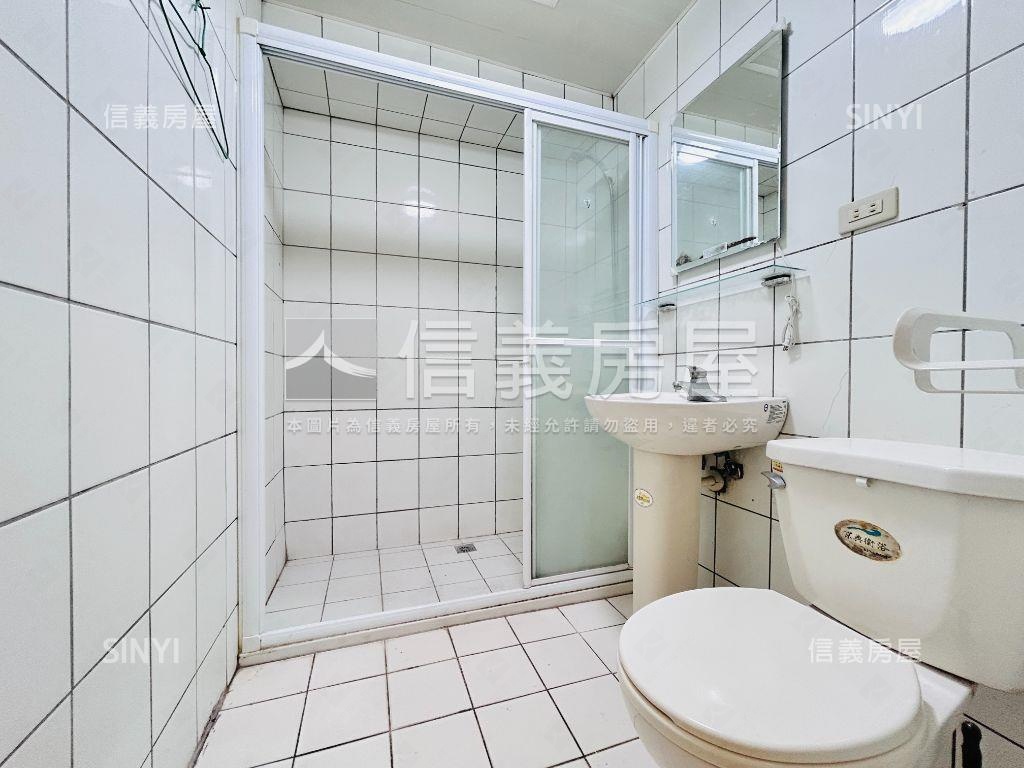 中國江山大三房＋露臺房屋室內格局與周邊環境