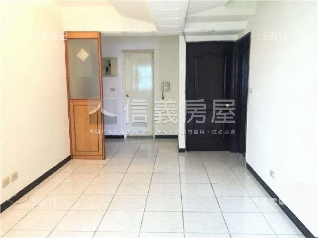 溫馨成家電梯三房房屋室內格局與周邊環境