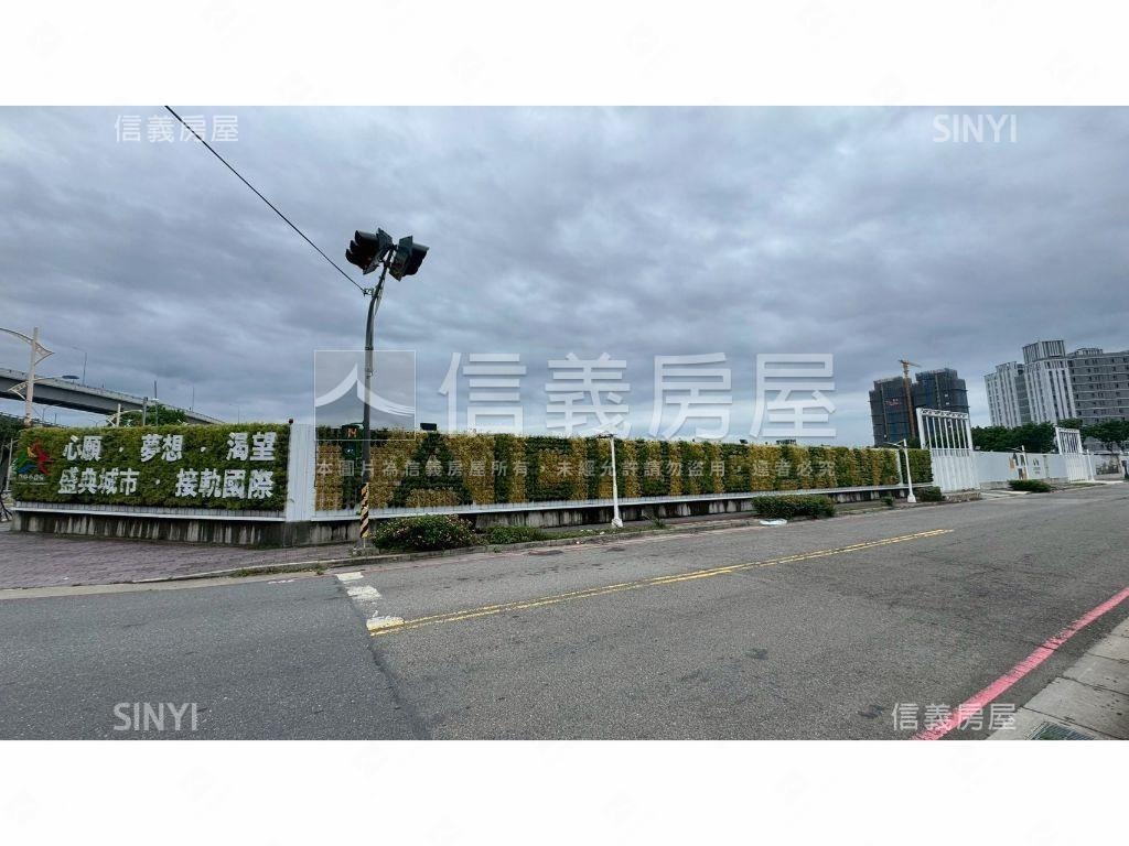 親家中央公園Ｏ棟好停車位房屋室內格局與周邊環境