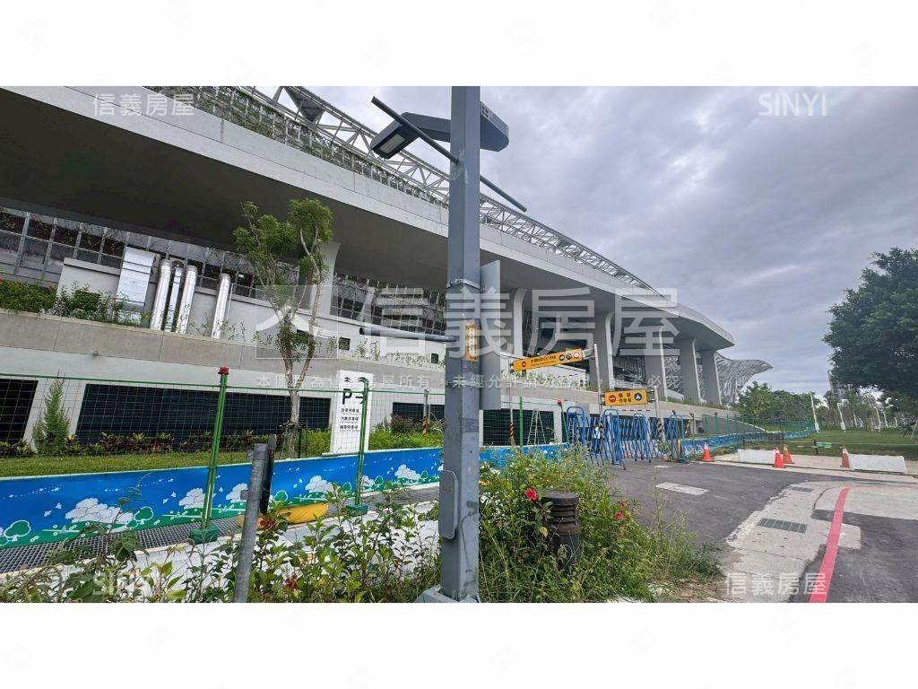 親家中央公園Ｏ棟好停車位房屋室內格局與周邊環境