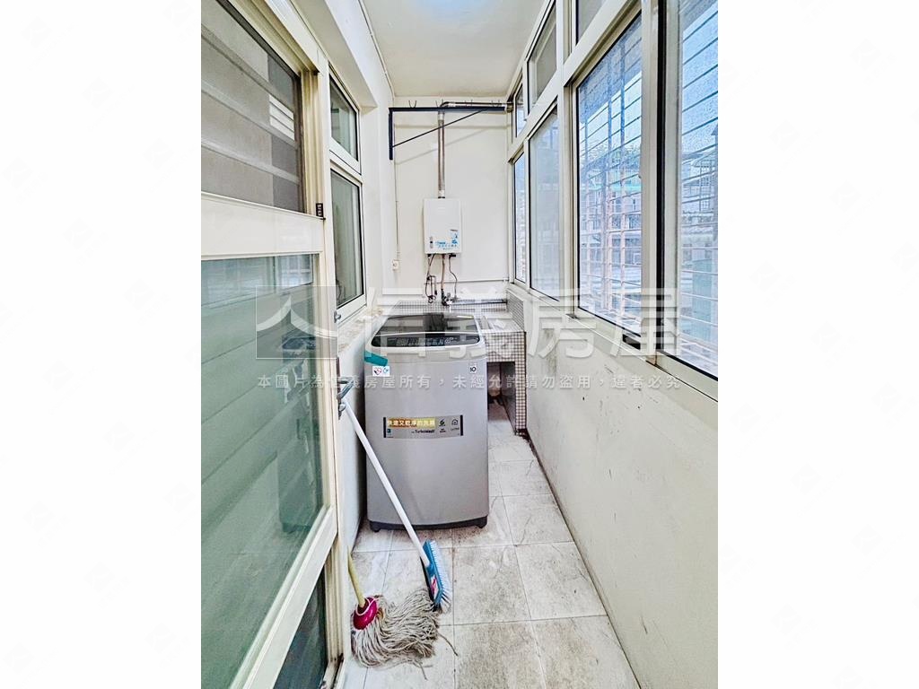 新莊近頭前庄捷運站公寓房屋室內格局與周邊環境