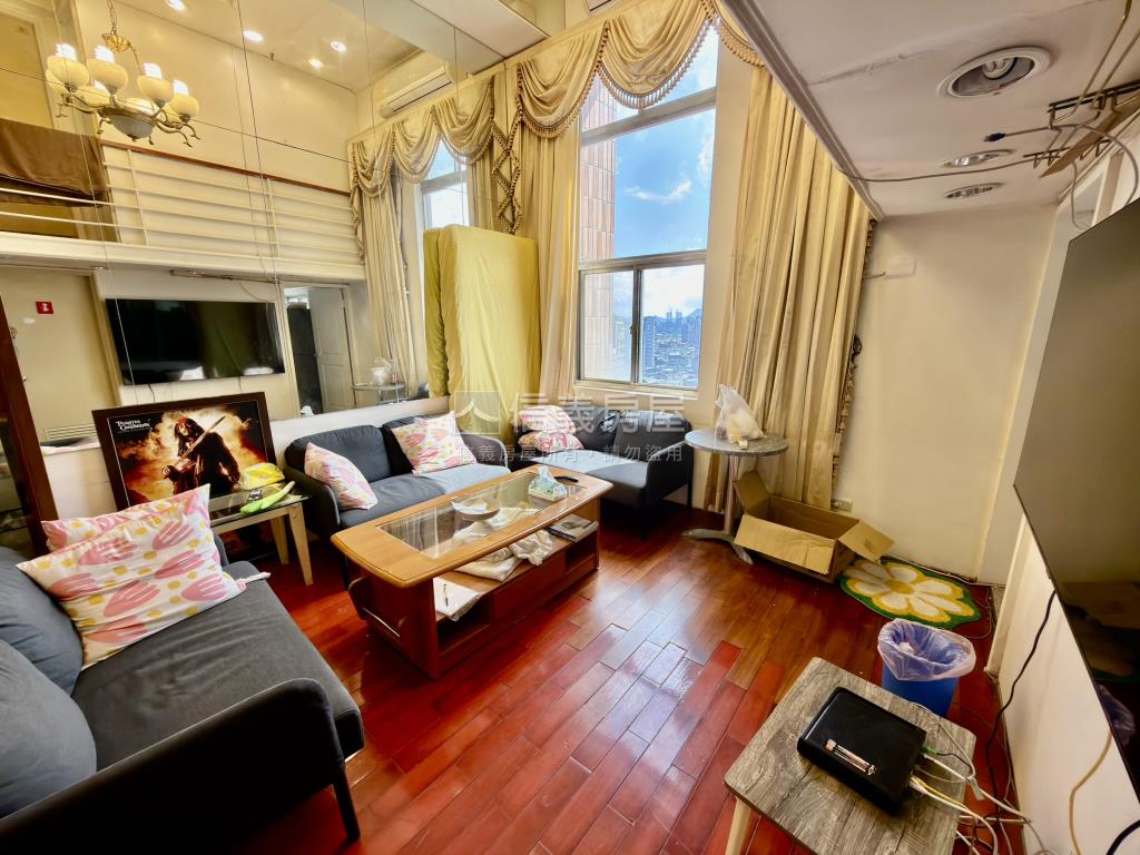 高鮮屋挑高景觀高樓亮麗宅房屋室內格局與周邊環境