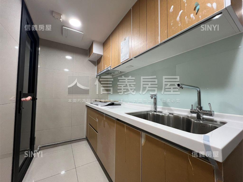 聚佳大值三房平車房屋室內格局與周邊環境