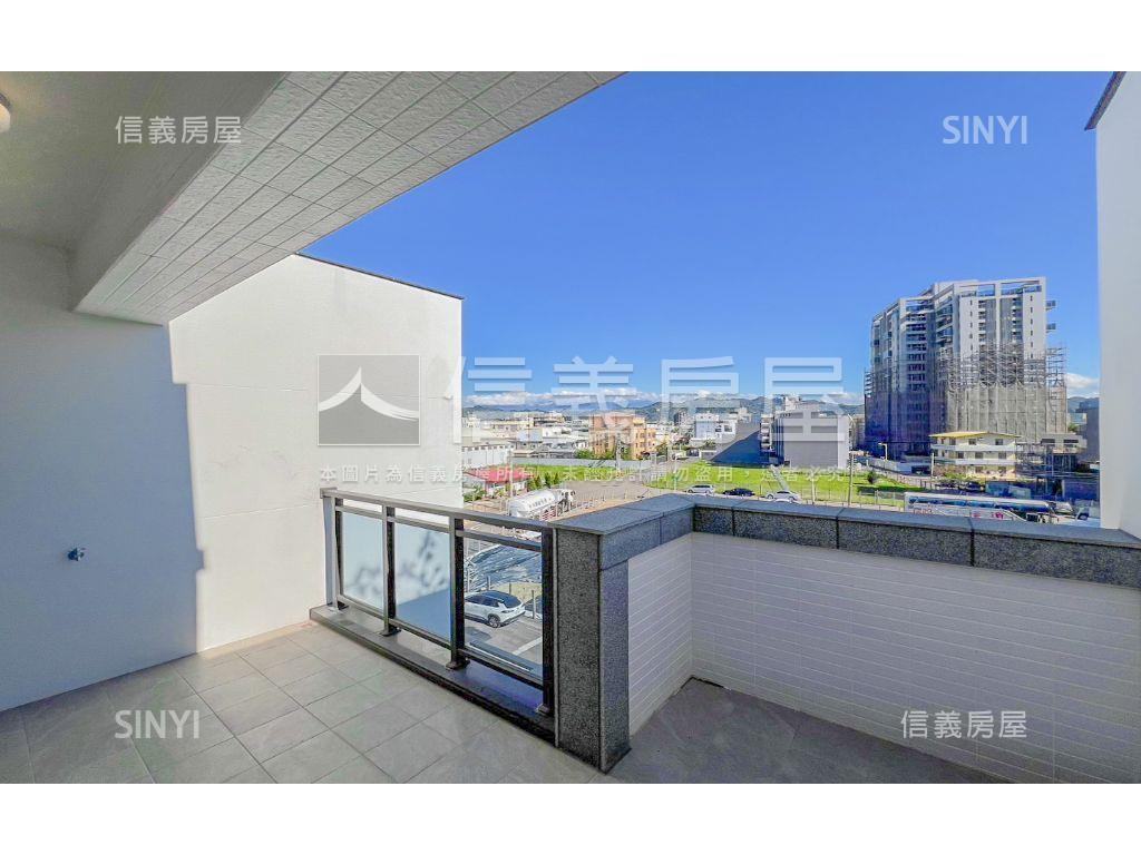 近弘文中學全新未住別墅房屋室內格局與周邊環境