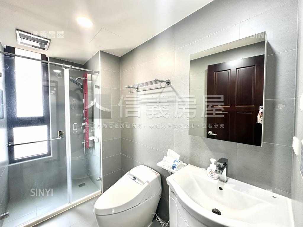 合邑豪邸兩房平面車位房屋室內格局與周邊環境