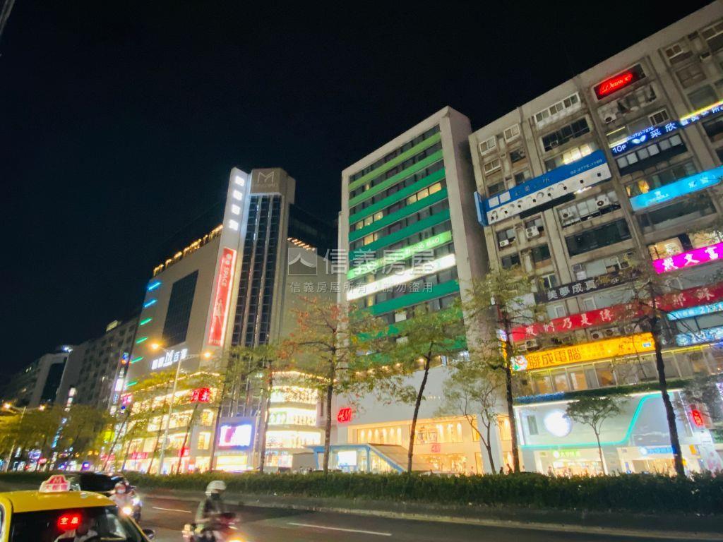 ＮＥＷ東區面寬金租店面房屋室內格局與周邊環境