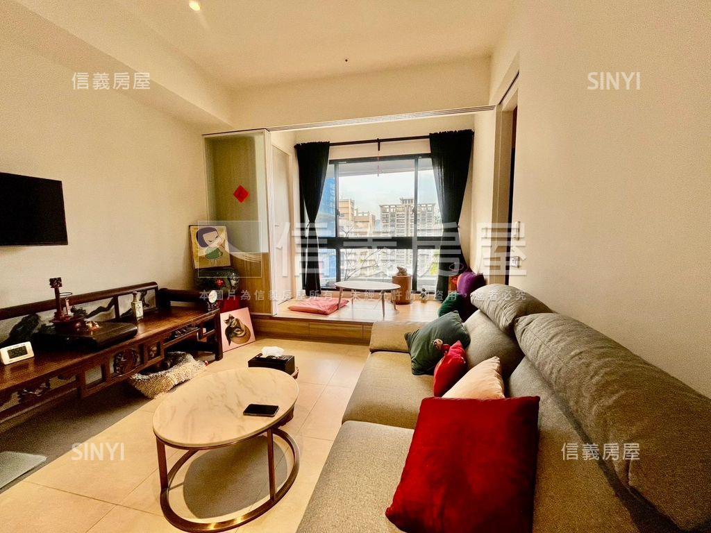 新五綻精緻裝潢兩房車位房屋室內格局與周邊環境