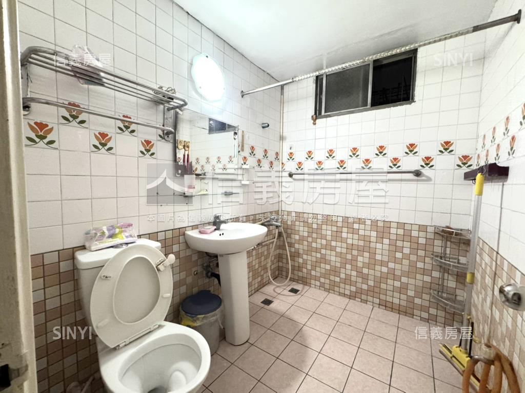 近美術館旁質感老宅房屋室內格局與周邊環境