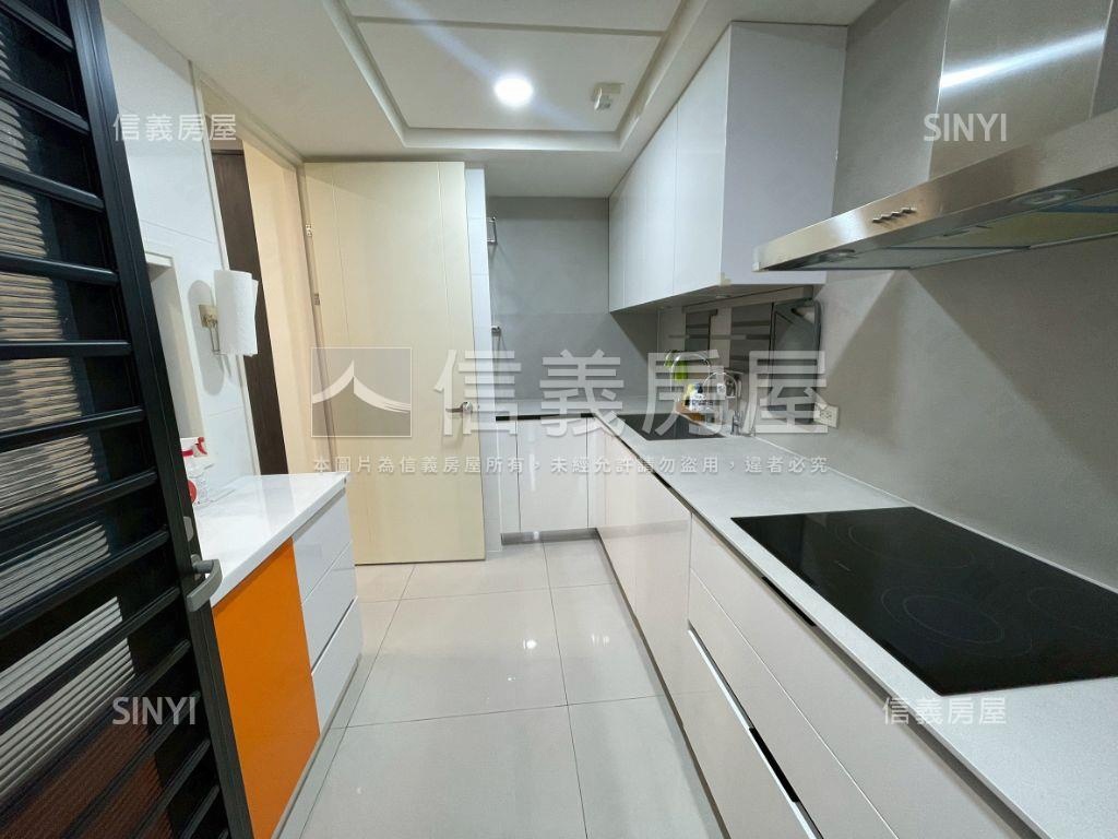 稀有惠宇觀市政４房雙車位房屋室內格局與周邊環境