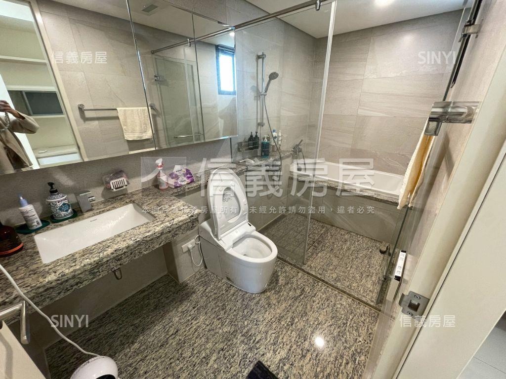 稀有惠宇觀市政４房雙車位房屋室內格局與周邊環境