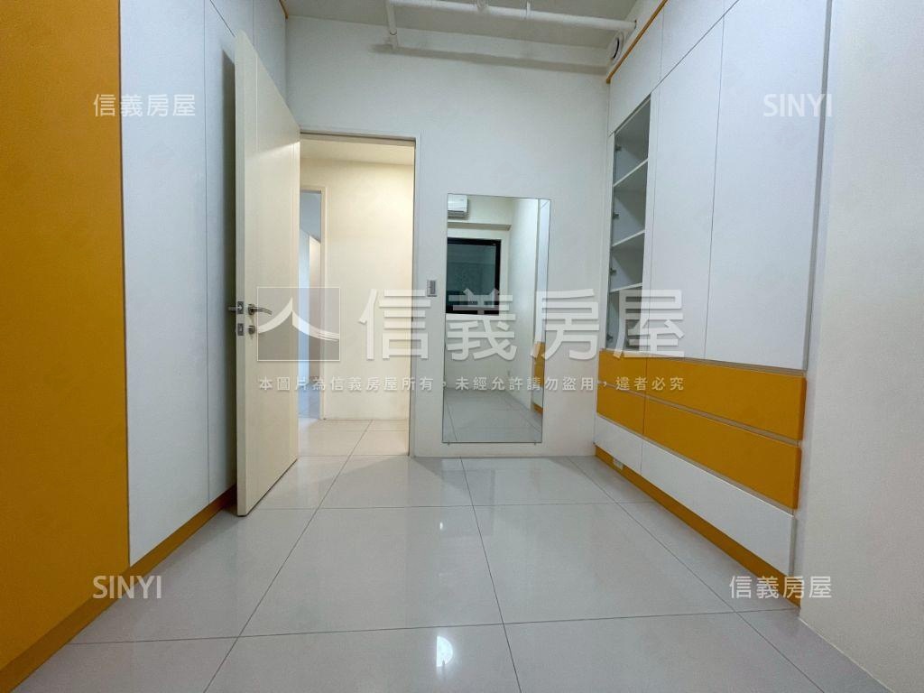 稀有惠宇觀市政４房雙車位房屋室內格局與周邊環境