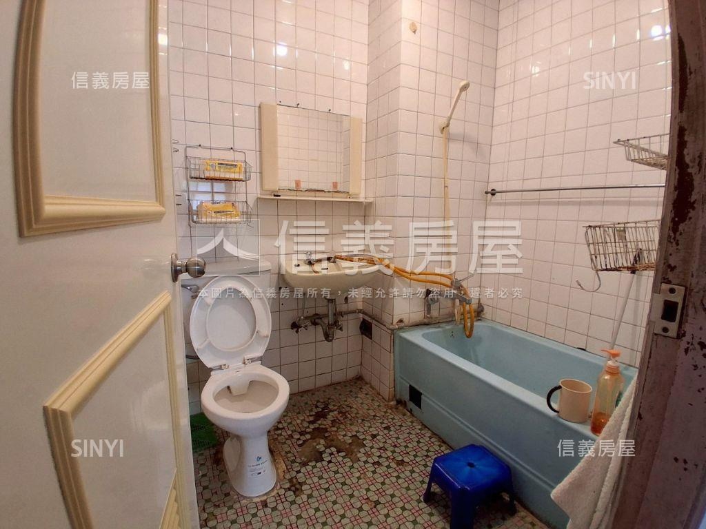 麗山邊間五樓房屋室內格局與周邊環境