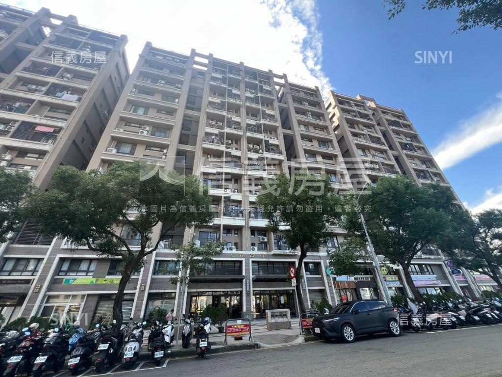 左岸高第樓店房屋室內格局與周邊環境