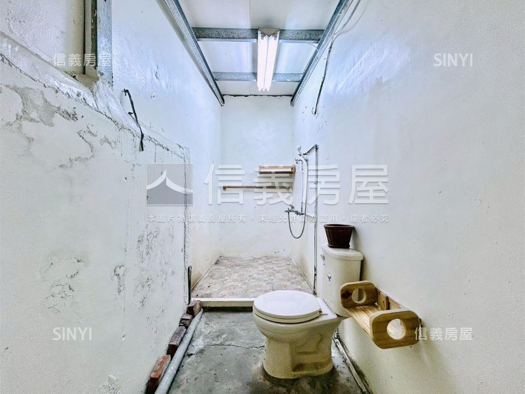 免千萬！北屯軍功市場透天房屋室內格局與周邊環境